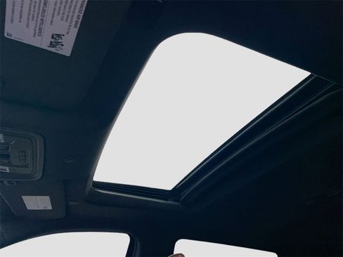 Used 2023 GMC Sierra 1500 Denali Ultimate image 20