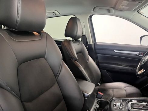 Used 2019 MAZDA CX-5 Touring image 11