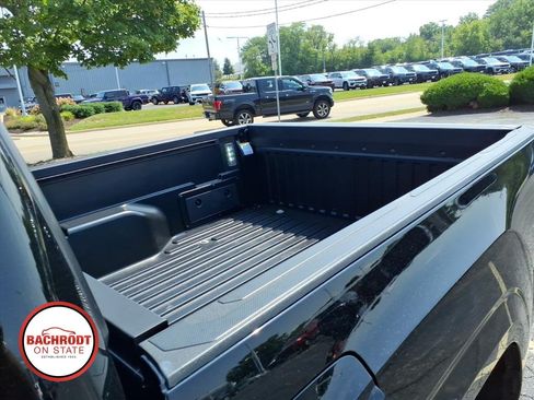 Used 2023 Toyota Tacoma SR AWD/4WD image 29