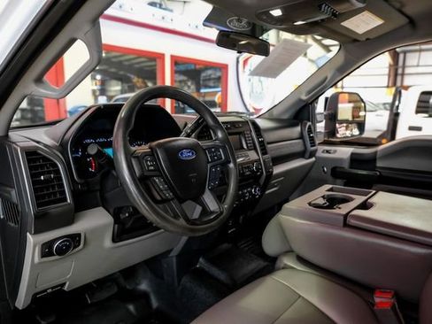 Used 2018 Ford F350 XL w/ Power Equipment Group AWD/4WD image 5