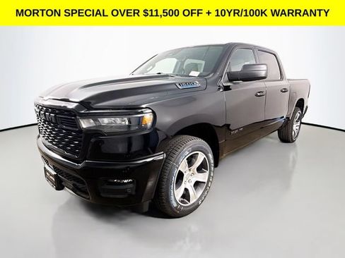 New 2026 RAM 1500 Express AWD/4WD image 3