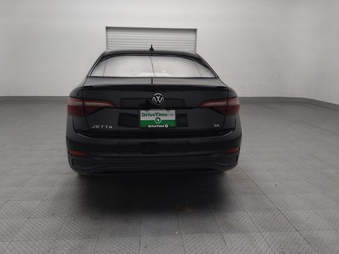 Used 2022 Volkswagen Jetta SE image 6