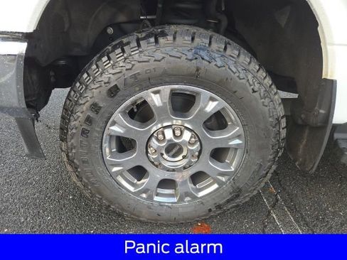 Certified 2022 Ford F250 Lariat w/ Lariat Ultimate Package image 33