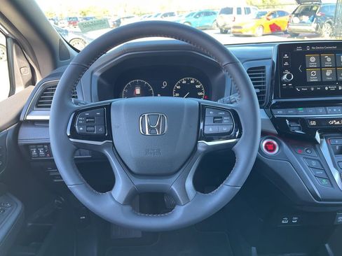 Used 2026 Honda Odyssey Sport-L image 18