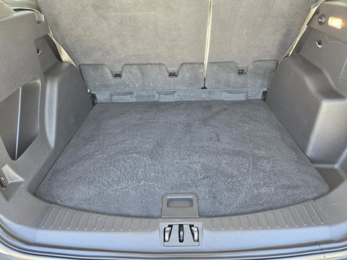 Used 2017 Ford Escape SE image 29