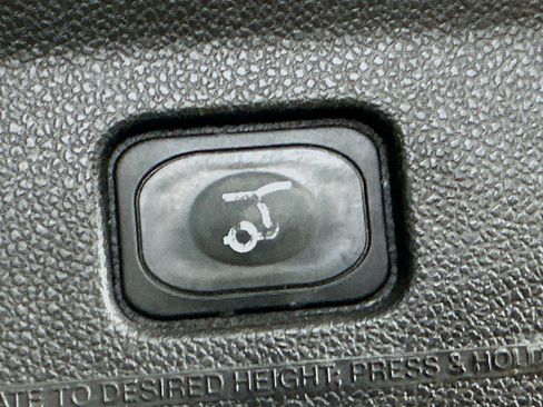Used 2014 Ford Explorer Limited w/ Equipment Group 301A FWD image 32