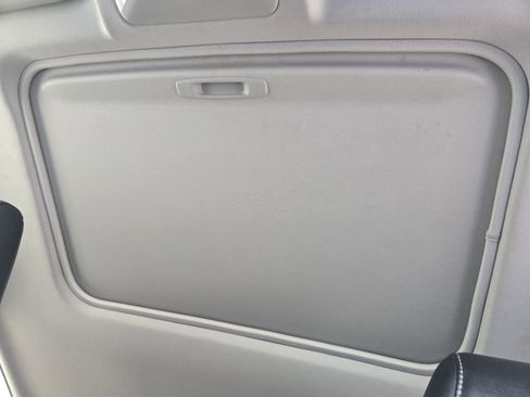 Used 2022 Toyota RAV4 XLE Premium image 28