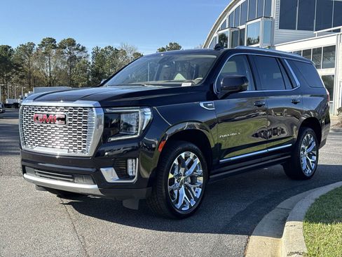 Used 2022 GMC Yukon Denali image 5