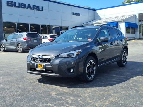 Used 2021 Subaru Crosstrek 2.5i Limited w/ Moonroof Package 2 AWD/4WD image 1