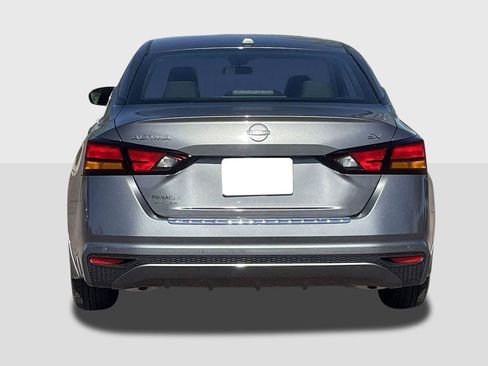 New 2026 Nissan Altima 2.5 SV FWD image 4