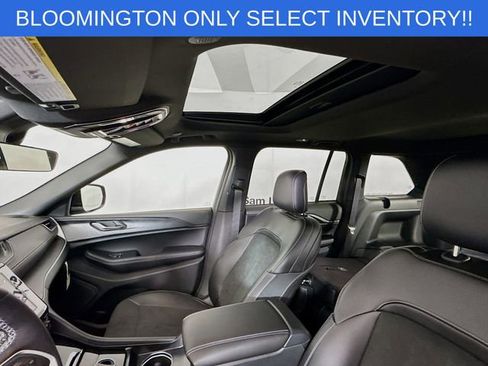 New 2025 Jeep Grand Cherokee Altitude w/ Trailer Tow Package image 20