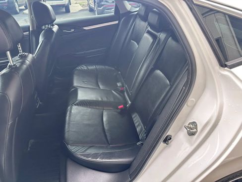 Used 2016 Honda Civic Touring image 24