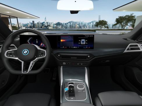 New 2025 BMW i4 eDrive40 image 12