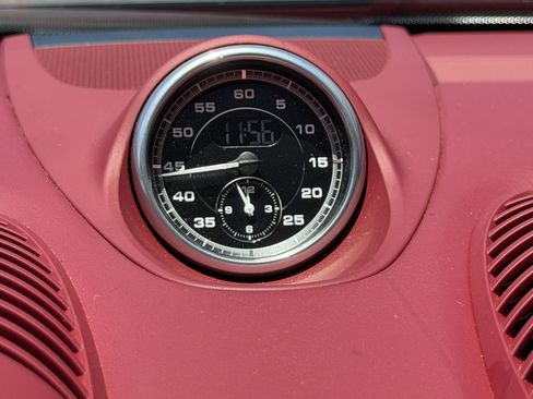 Certified 2022 Porsche 718 Boxster Spyder RWD image 22