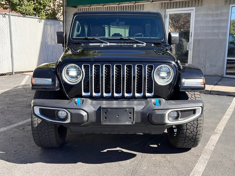 Used 2023 Jeep Wrangler Unlimited Sahara w/ Cold Weather Group AWD/4WD image 2
