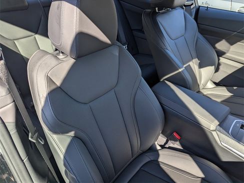 Certified 2025 BMW M440i Coupe w/ Premium Package image 27