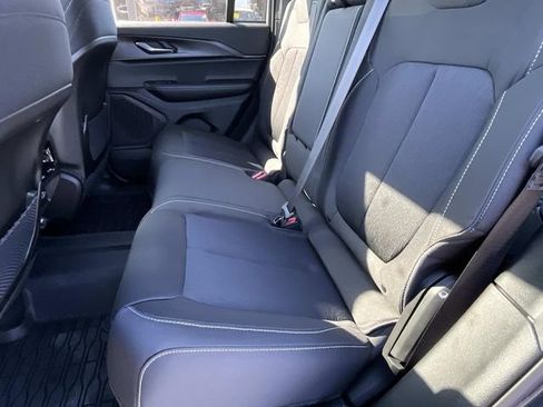 New 2025 Jeep Grand Cherokee Laredo X w/ Luxury Tech Group I image 20