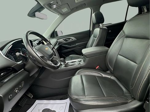 Used 2019 Chevrolet Traverse RS w/ LPO, Floor Liner Package AWD/4WD image 12