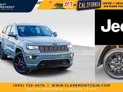 Used 2020 Jeep Grand Cherokee Altitude
