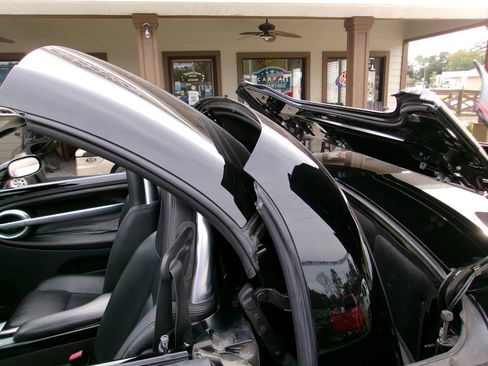 Used 2003 Chevrolet SSR w/ Preferred Equipment Group image 24