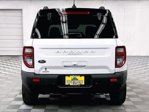 Used 2025 Ford Bronco Sport Outer Banks w/ Outer Banks Tech Package+ AWD/4WD image 5