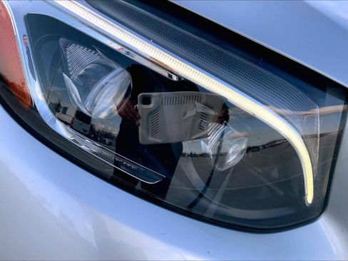 Used 2019 Mercedes-Benz GLC 43 AMG AMG GLC 43 image 24