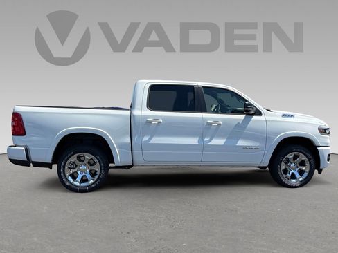 New 2026 RAM 1500 4x4 Crew Cab image 4