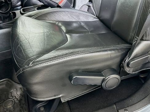 Used 2015 Jeep Wrangler Unlimited Sahara w/ Dual Top Group image 17