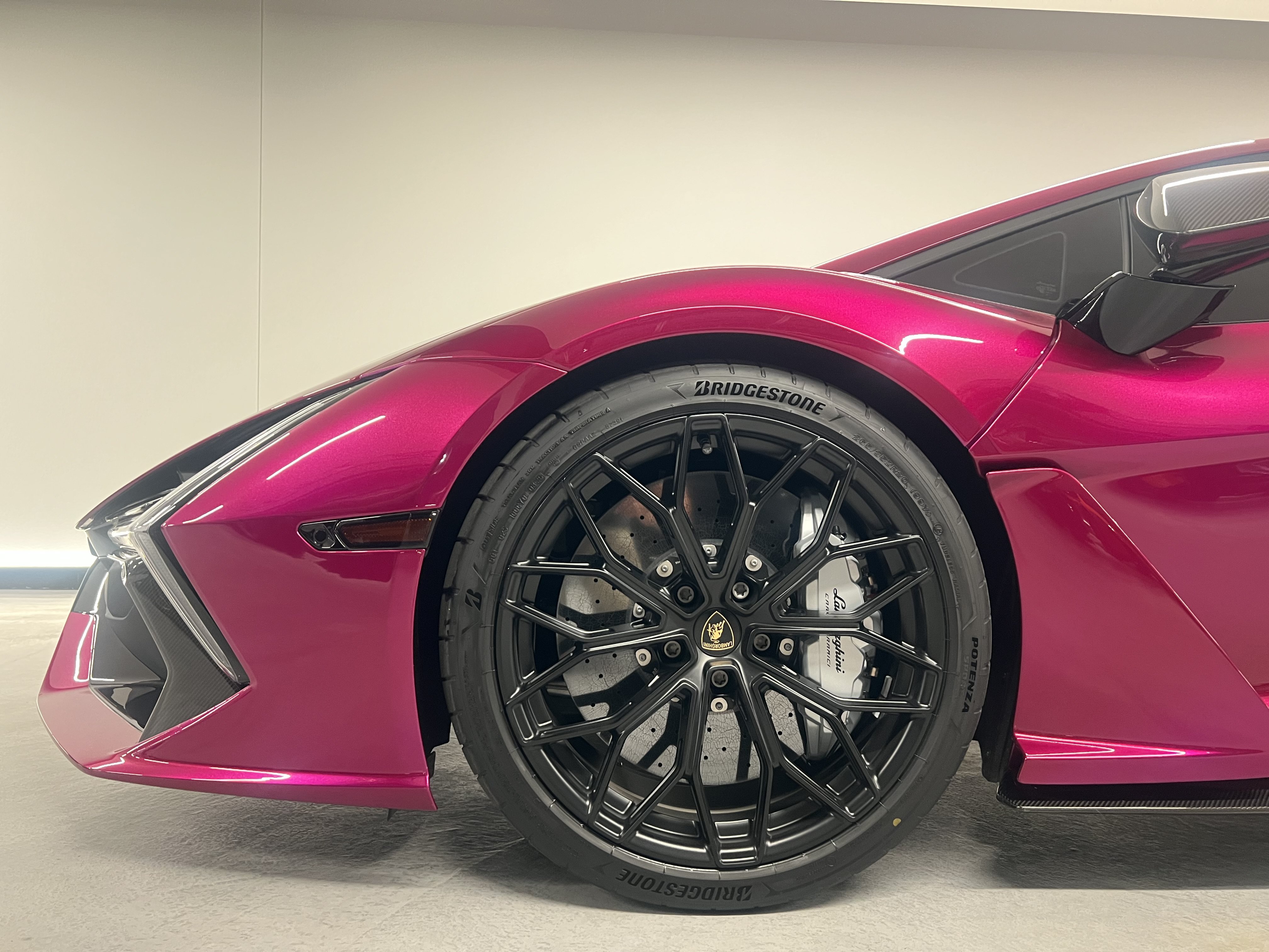 Used 2026 Lamborghini Revuelto AWD/4WD image 26