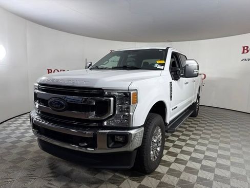 Used 2021 Ford F250 XLT w/ XLT Premium Package AWD/4WD image 4