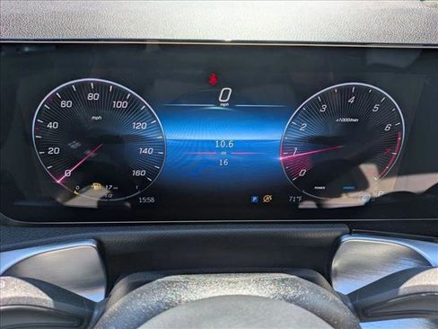 New 2026 Mercedes-Benz GLB 250 4MATIC image 10