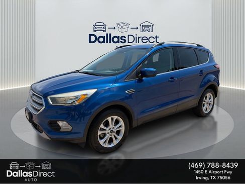 Used 2018 Ford Escape SE FWD image 1
