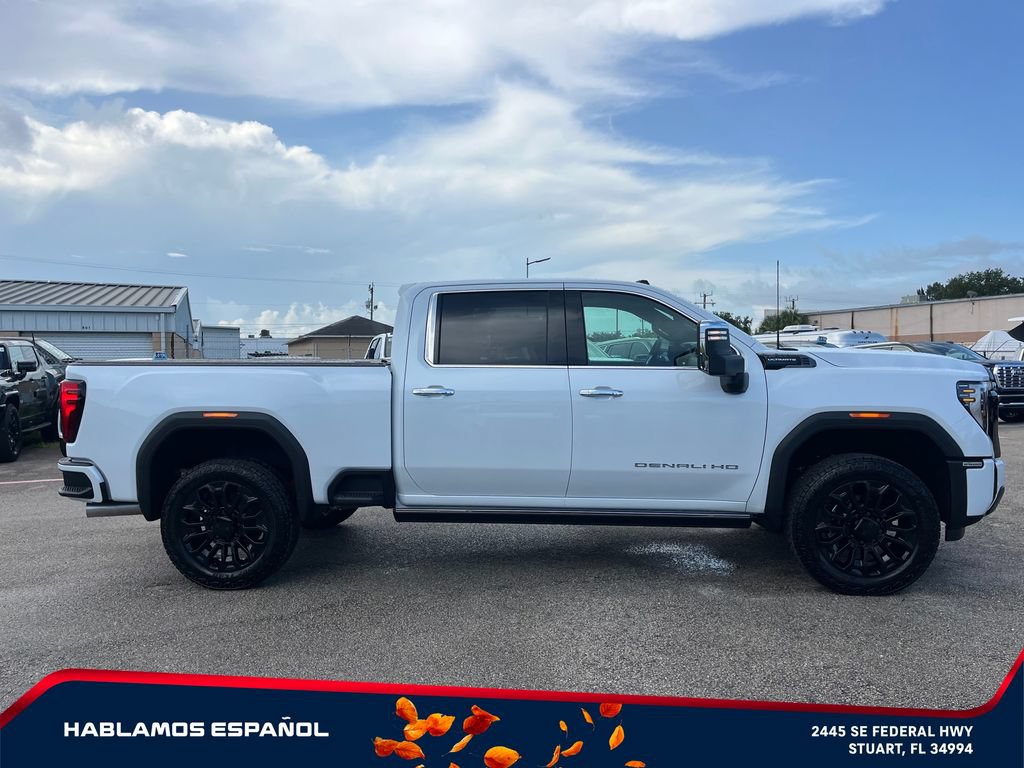 New 2026 GMC Sierra 2500 Denali Ultimate AWD/4WD image 8
