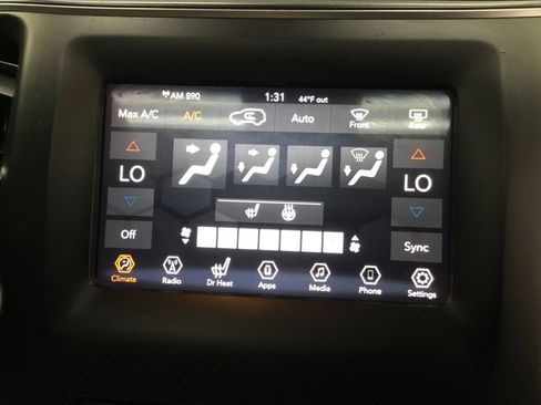 Used 2020 Jeep Cherokee Latitude Lux w/ Comfort/Convenience Group image 33