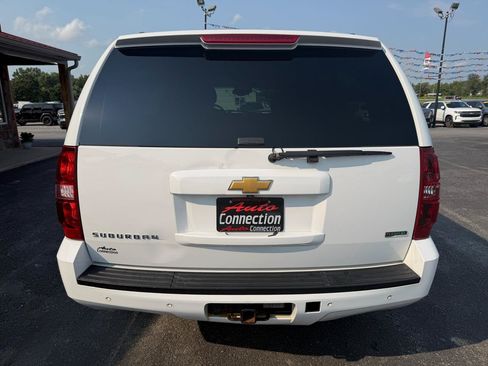 Used 2012 Chevrolet Suburban LT AWD/4WD image 5