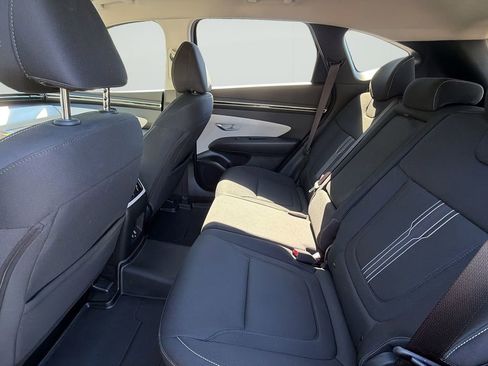 Certified 2023 Hyundai Tucson SEL AWD/4WD image 16
