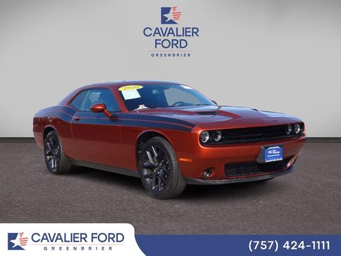 Used 2020 Dodge Challenger SXT w/ Blacktop Package RWD image 1