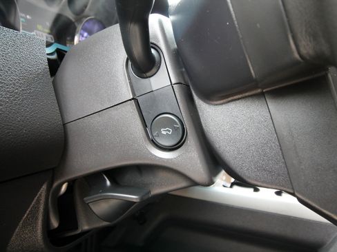 Used 2016 Ford F250 Lariat AWD/4WD image 29