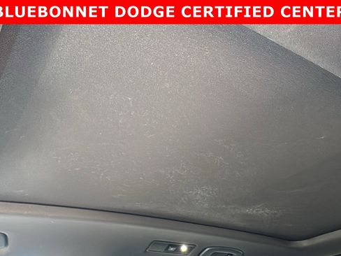 Used 2021 Volkswagen Tiguan SE R-Line image 11