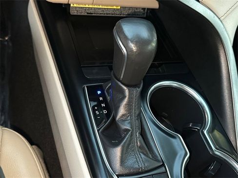 Certified 2019 Toyota Camry XLE image 27