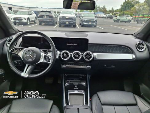 Used 2024 Mercedes-Benz GLB 250 image 5