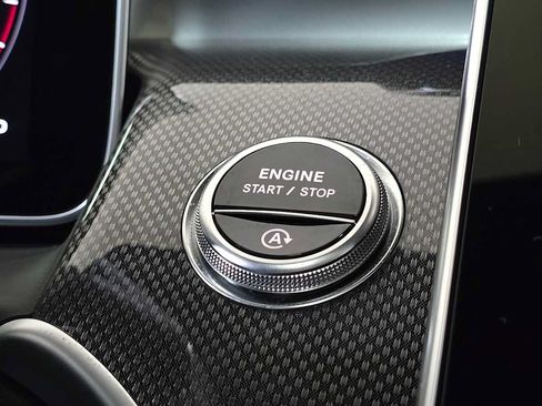 Certified 2026 Mercedes-Benz GLC 300 4MATIC image 36