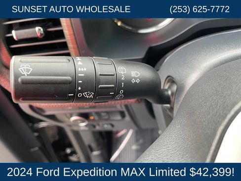 Used 2024 Ford Expedition Max Limited AWD/4WD image 39