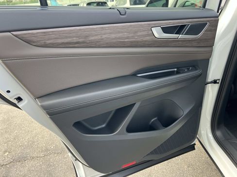 New 2026 Volkswagen Atlas SEL image 21