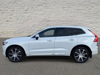 Used 2021 Volvo XC60 T5 Inscription w/ Advanced Package