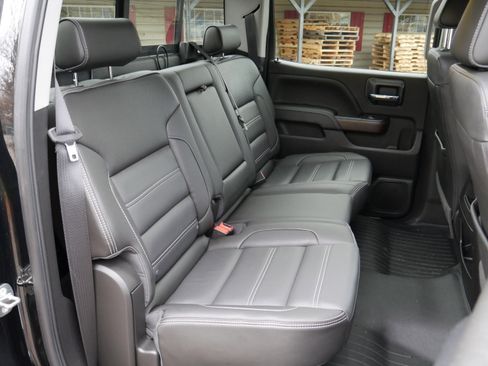 Used 2018 GMC Sierra 1500 Denali image 28