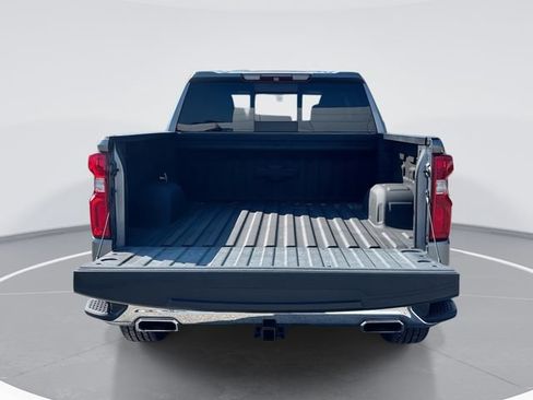 Used 2019 Chevrolet Silverado 1500 LTZ AWD/4WD image 23