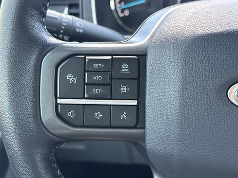 Used 2022 Ford F150 XLT w/ Equipment Group 302A High image 16