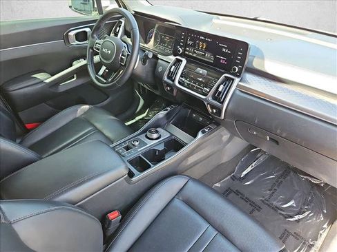 Used 2022 Kia Sorento S AWD/4WD image 29