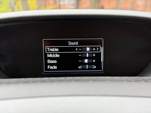 Used 2017 Ford Transit 150 130 Low Roof image 37